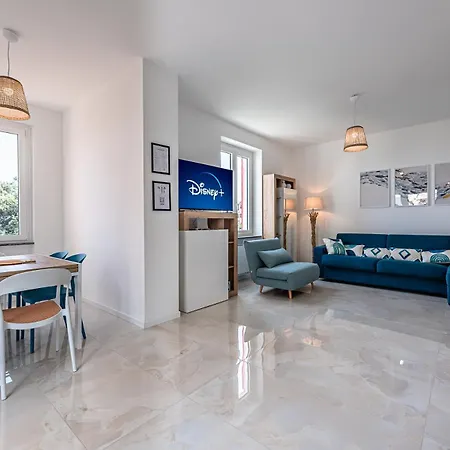 Prestige - Sea View - Free Parking