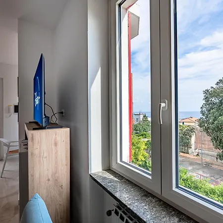 Prestige - Sea View - Free Parking Varazze