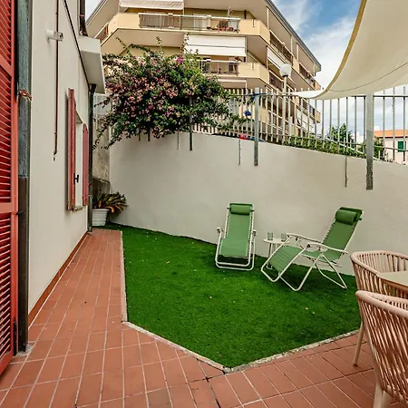 Prestige - Sea View - Free Parking