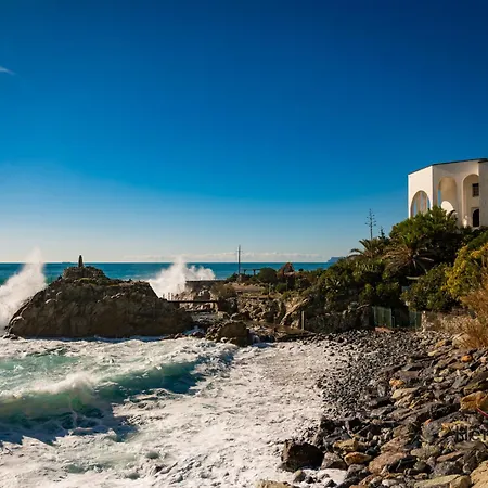 Prestige - Sea View - Free Parking *