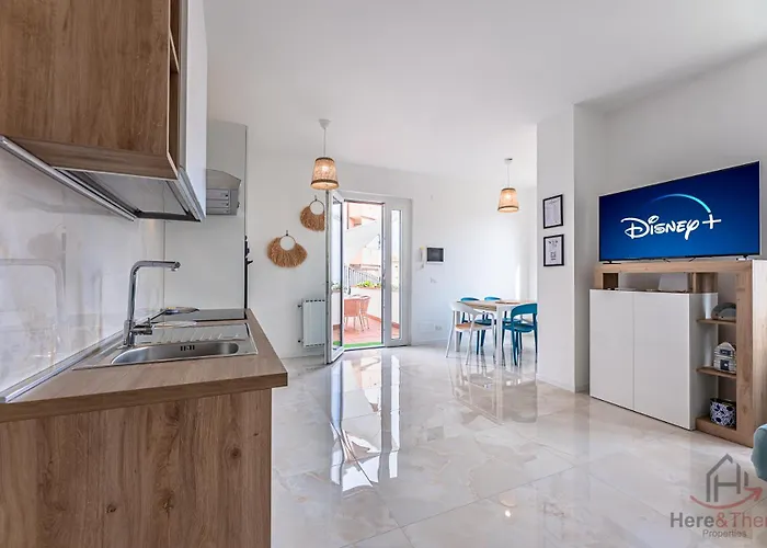 Apartament Prestige - Sea View - Free Parking *